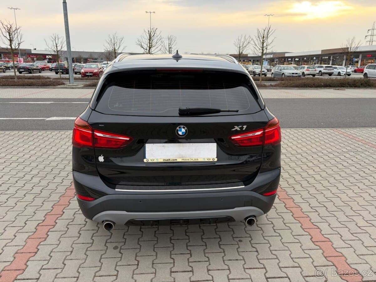 2015 BMW X1 - 4