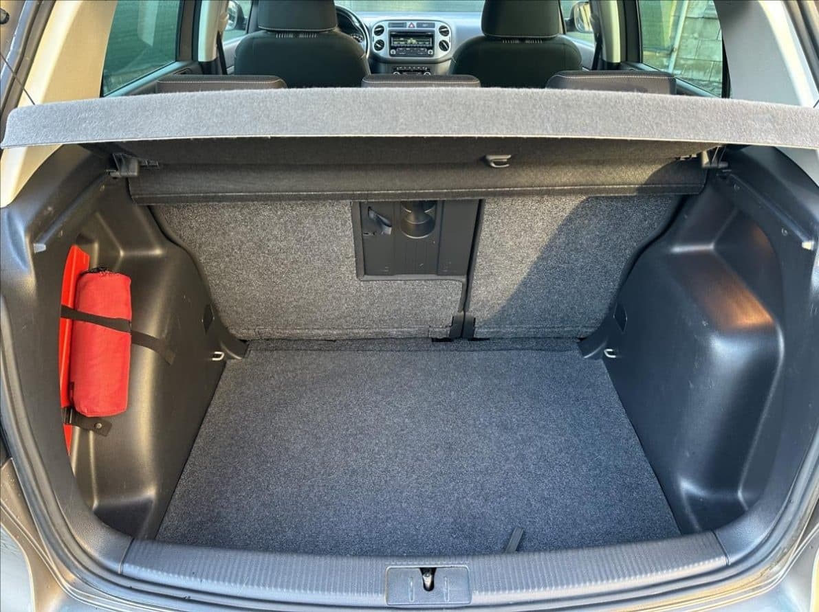 Volkswagen GOLF - 4