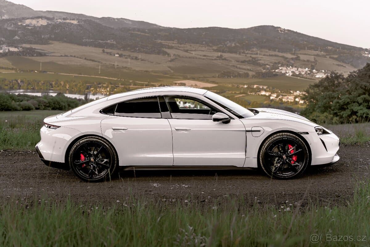 2023 Porsche TAYCAN - 4