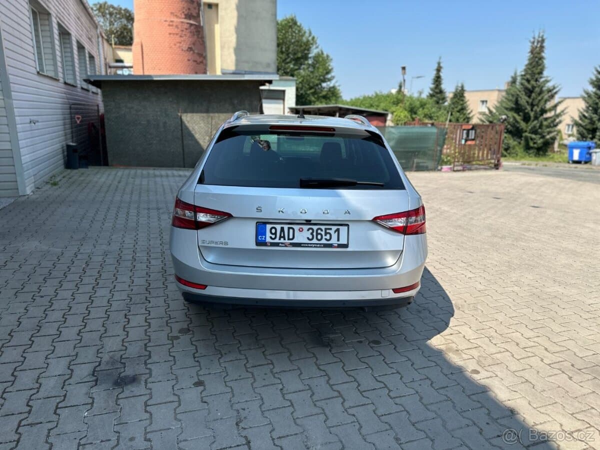 2022 Škoda SUPERB - 4