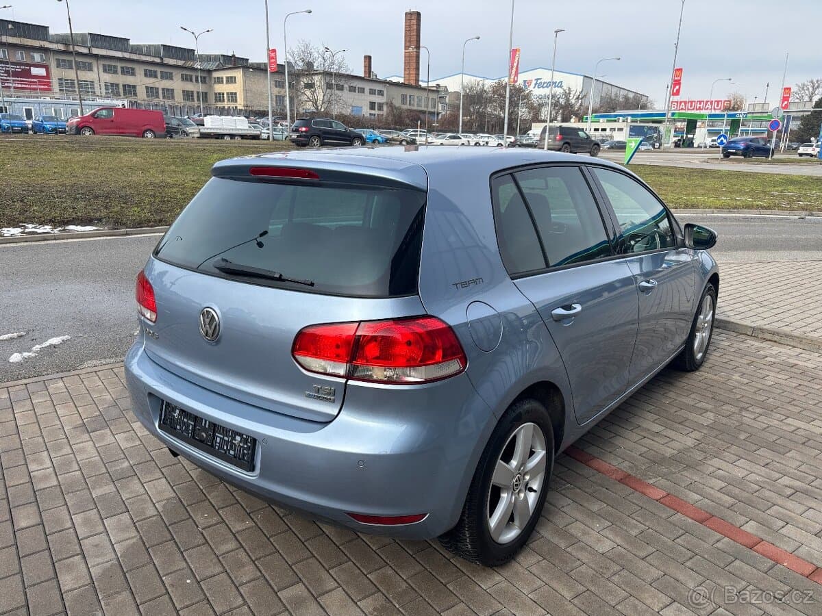 2010 Volkswagen GOLF - 4