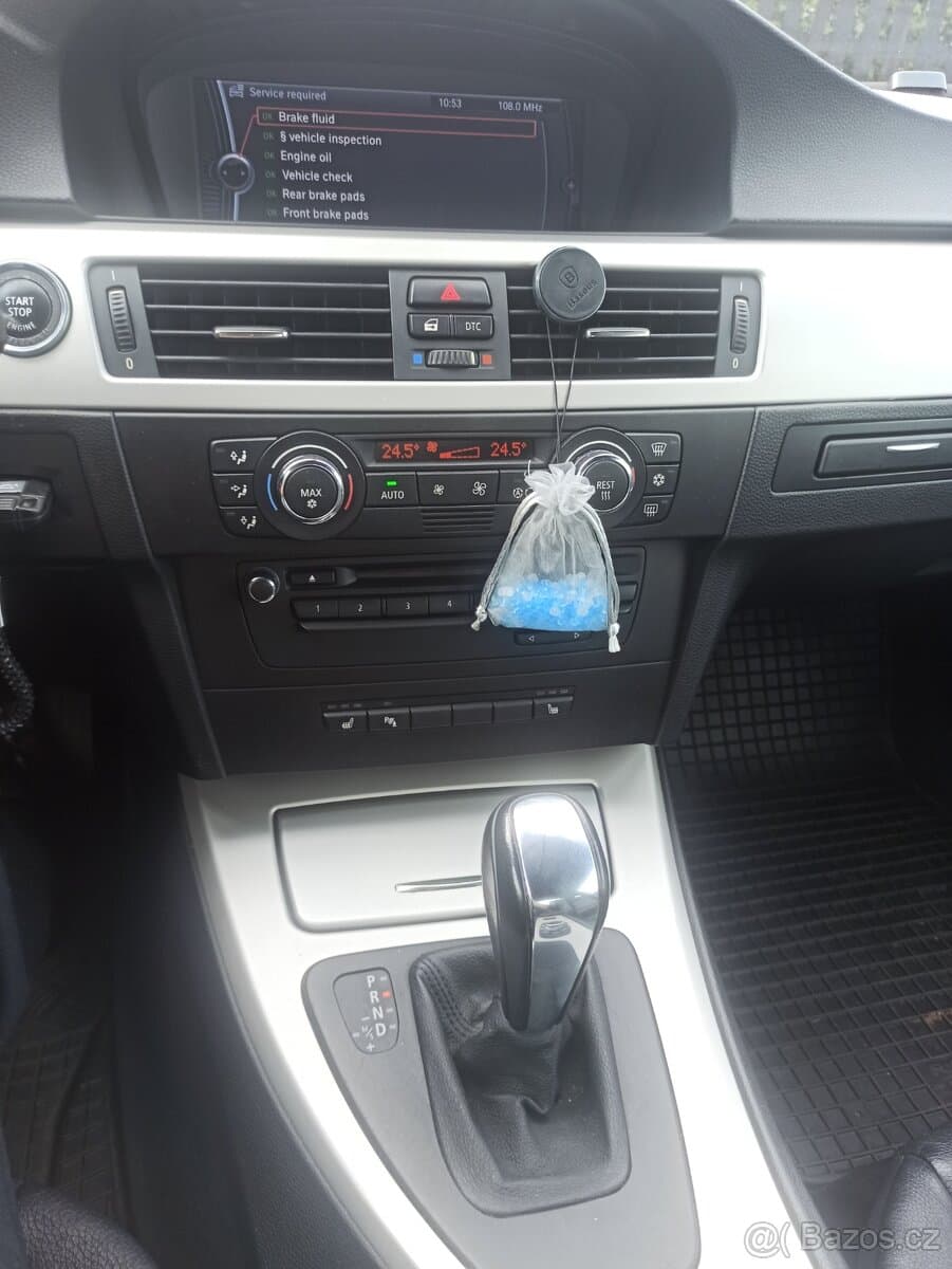 2009 BMW 3-SERIES - 4