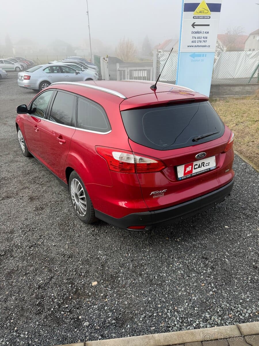 2013 Ford FOCUS - 4