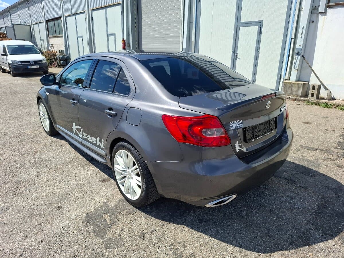 2012 Suzuki KIZASHI - 4