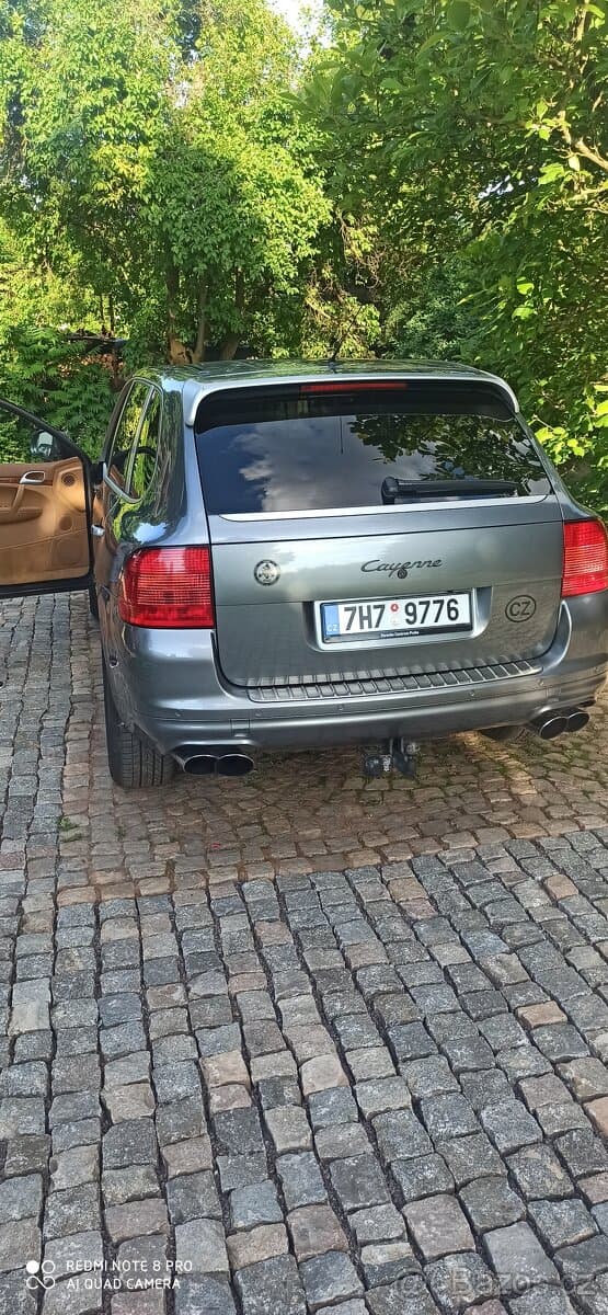 2004 Porsche CAYENNE - 4