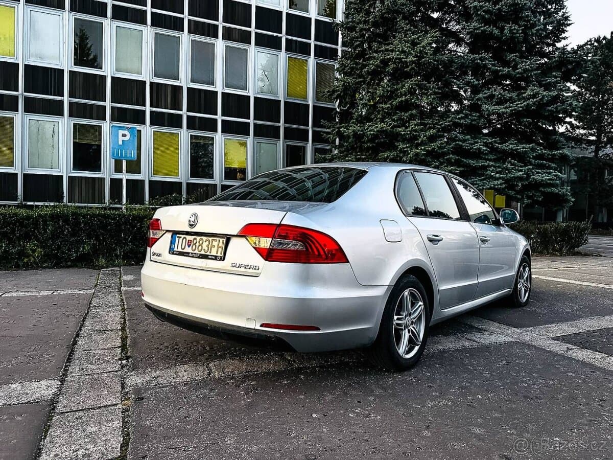 2013 Škoda SUPERB - 4