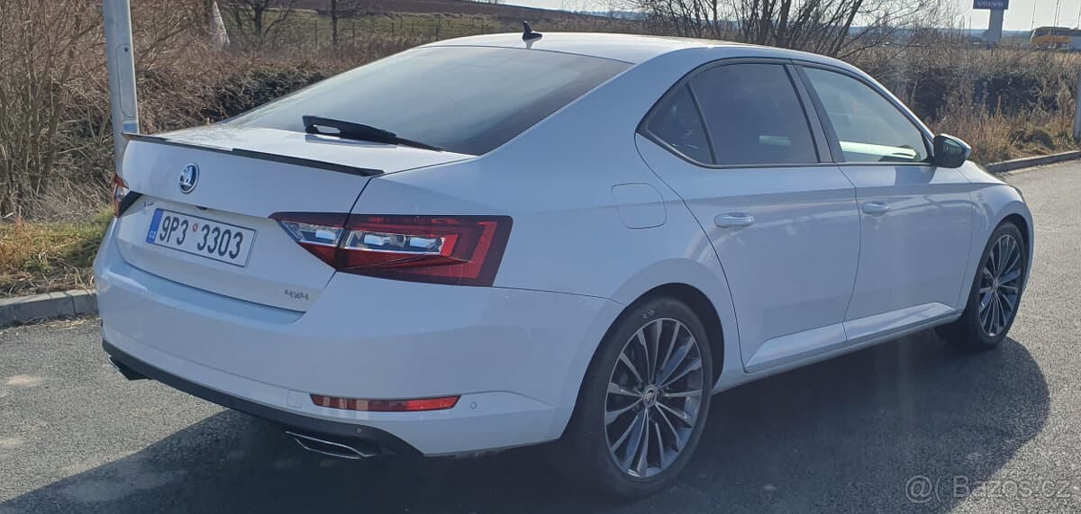 2017 Škoda SUPERB - 4