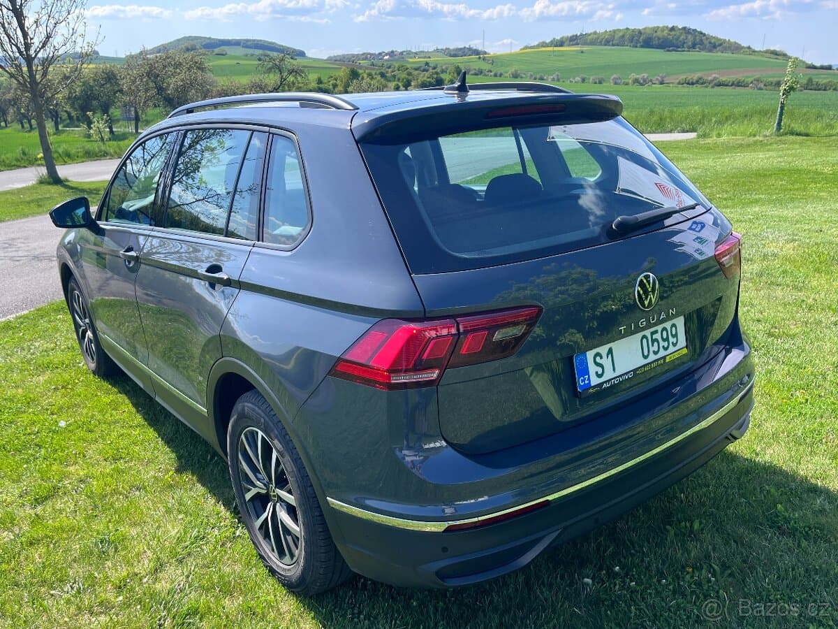 Volkswagen TIGUAN - 4