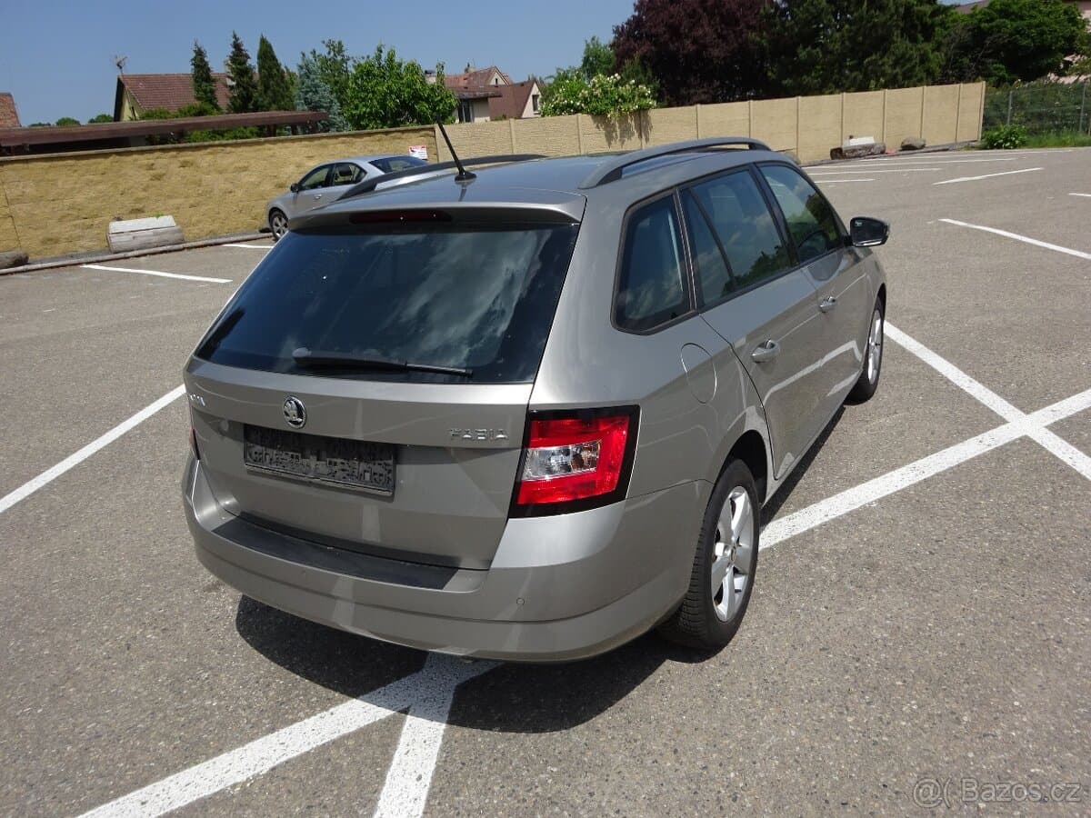 2015 Škoda FABIA - 4
