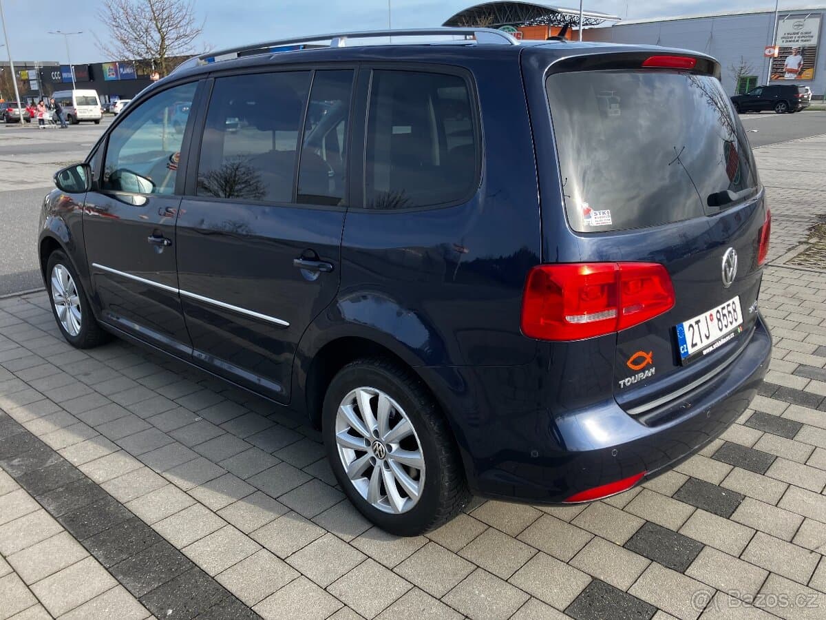 2011 Volkswagen TOURAN - 4
