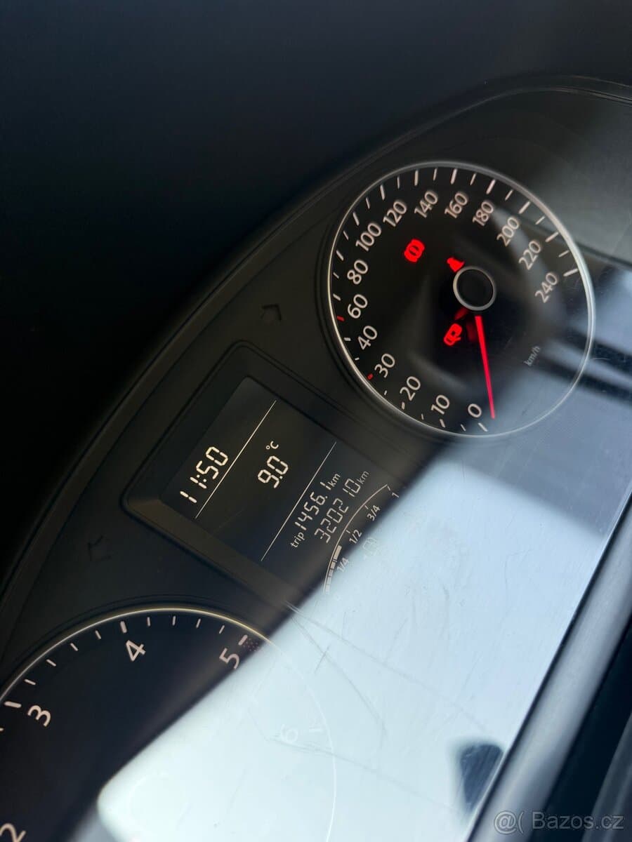2011 Volkswagen TRANSPORTER - 4