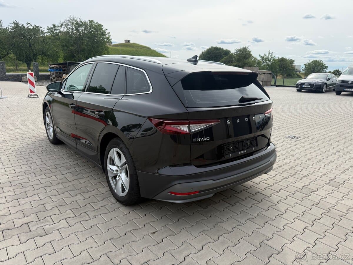2021 Škoda ENYAQ - 4