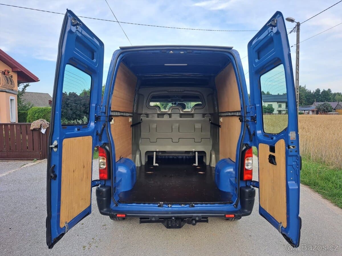 2010 Nissan OSTATNÍ - 4