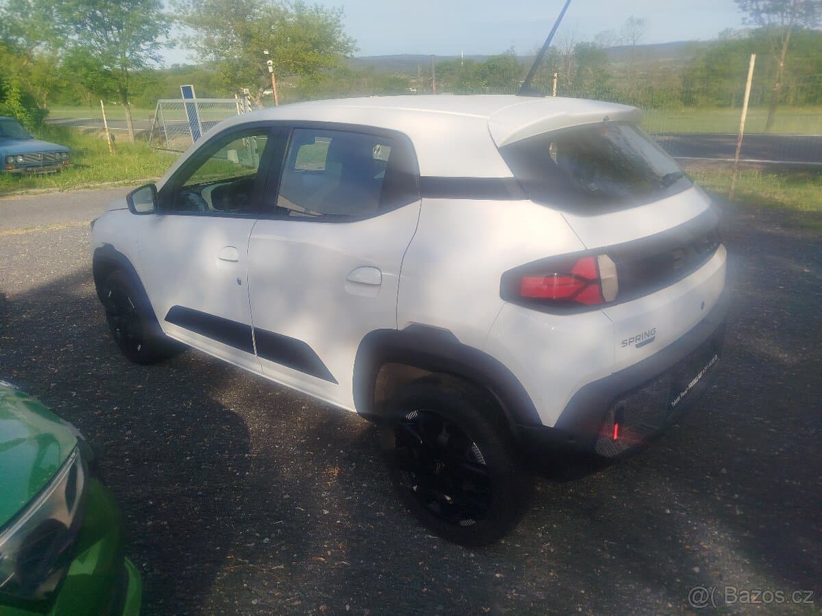 2025 Dacia SPRING - 4