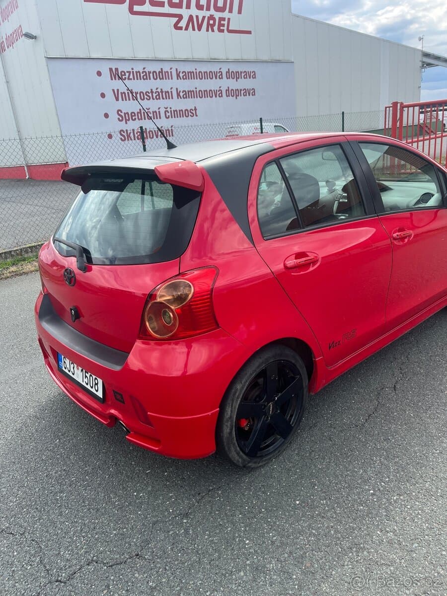 2008 Toyota YARIS - 4