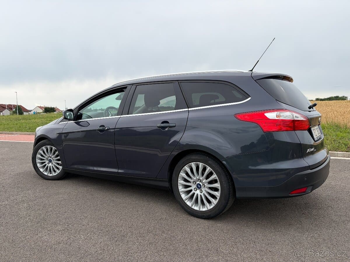2013 Ford FOCUS - 4