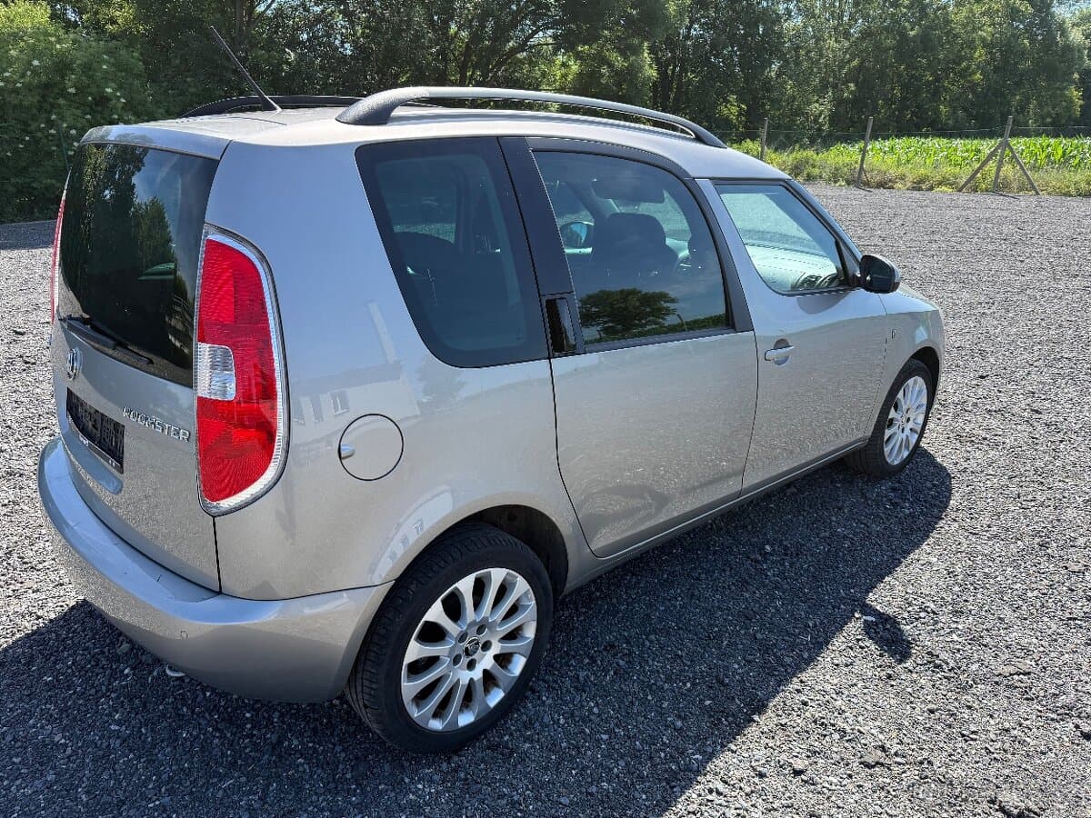 2015 Škoda ROOMSTER - 4