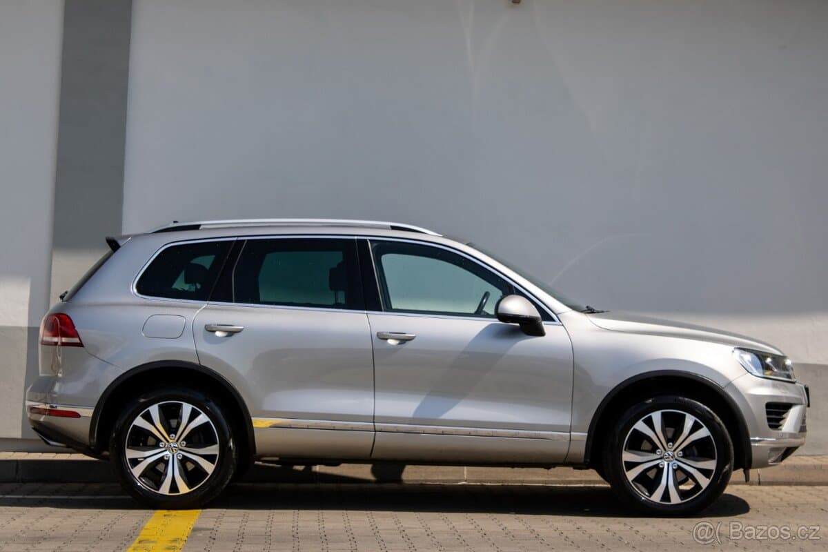 2015 Volkswagen TOUAREG - 4