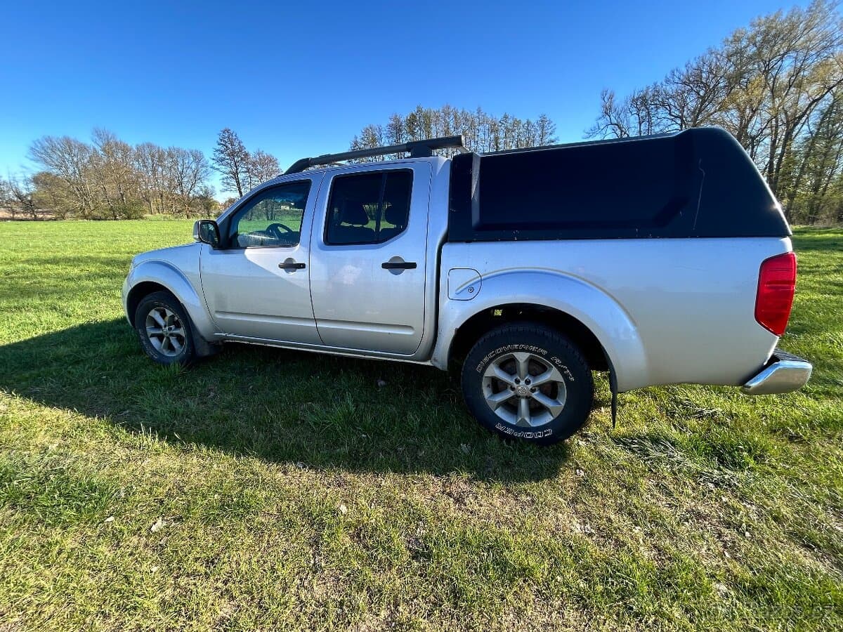 2010 Nissan NAVARA - 4