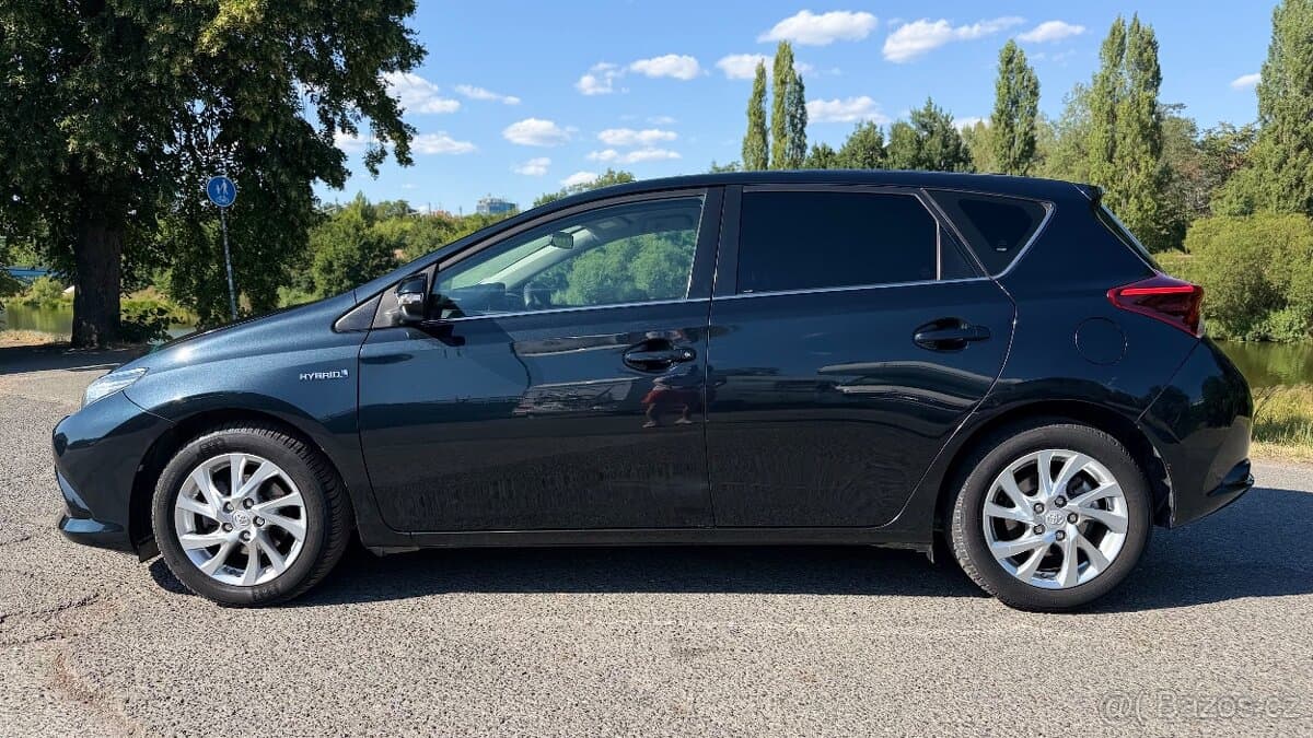 2016 Toyota AURIS - 4
