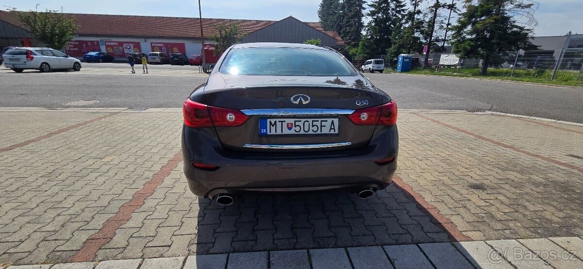 2015 Infiniti Q50 - 4