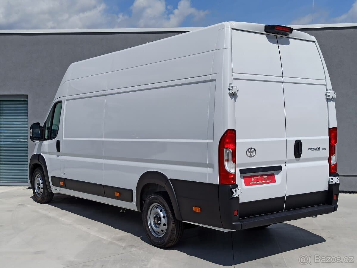 2025 Toyota PROACE - 4