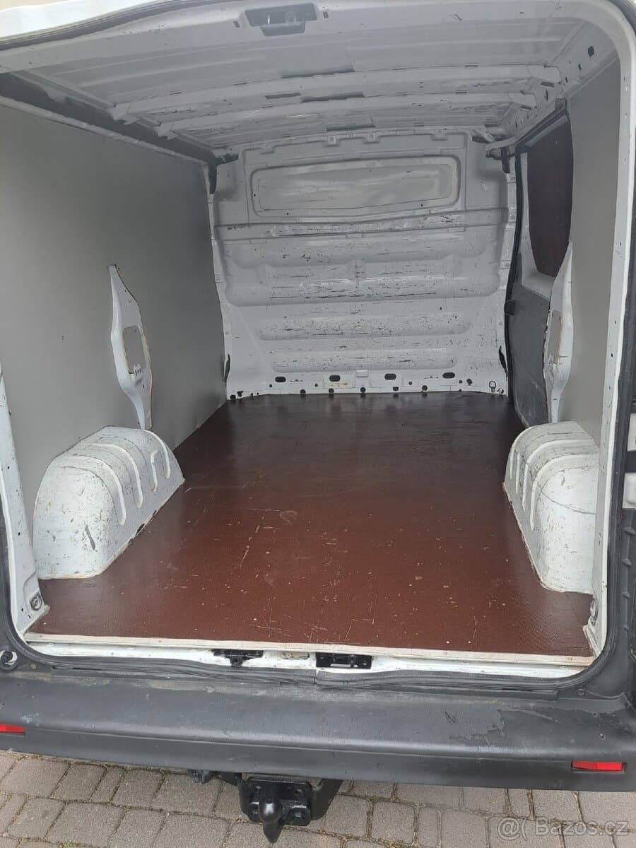 2010 Opel VIVARO - 4