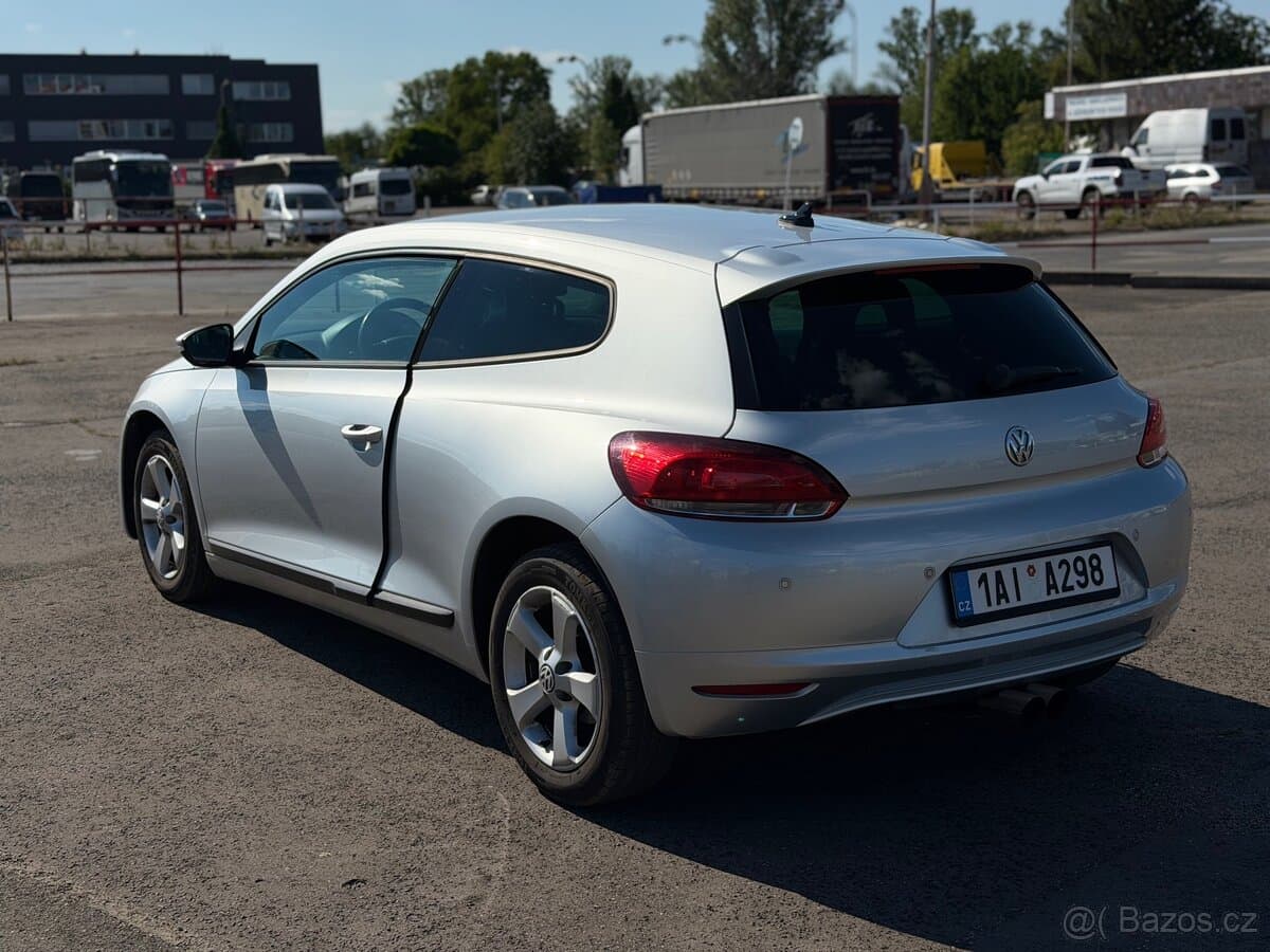 Volkswagen SCIROCCO - 4