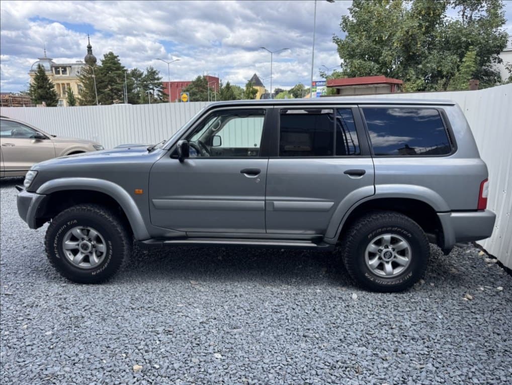 2004 Nissan PATROL - 4