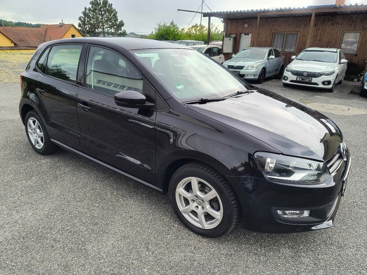 2009 Volkswagen POLO - 4