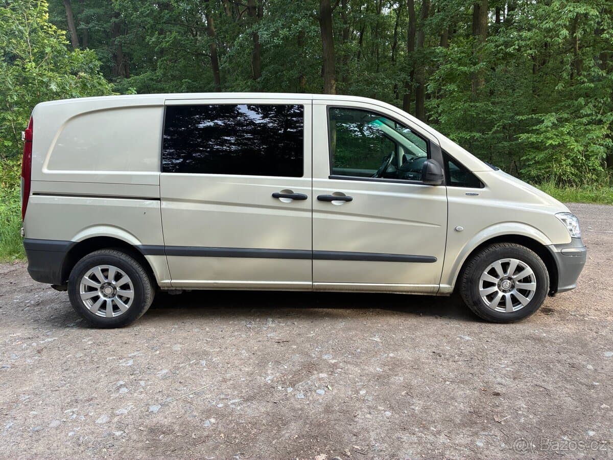 2011 Mercedes-Benz VITO - 4
