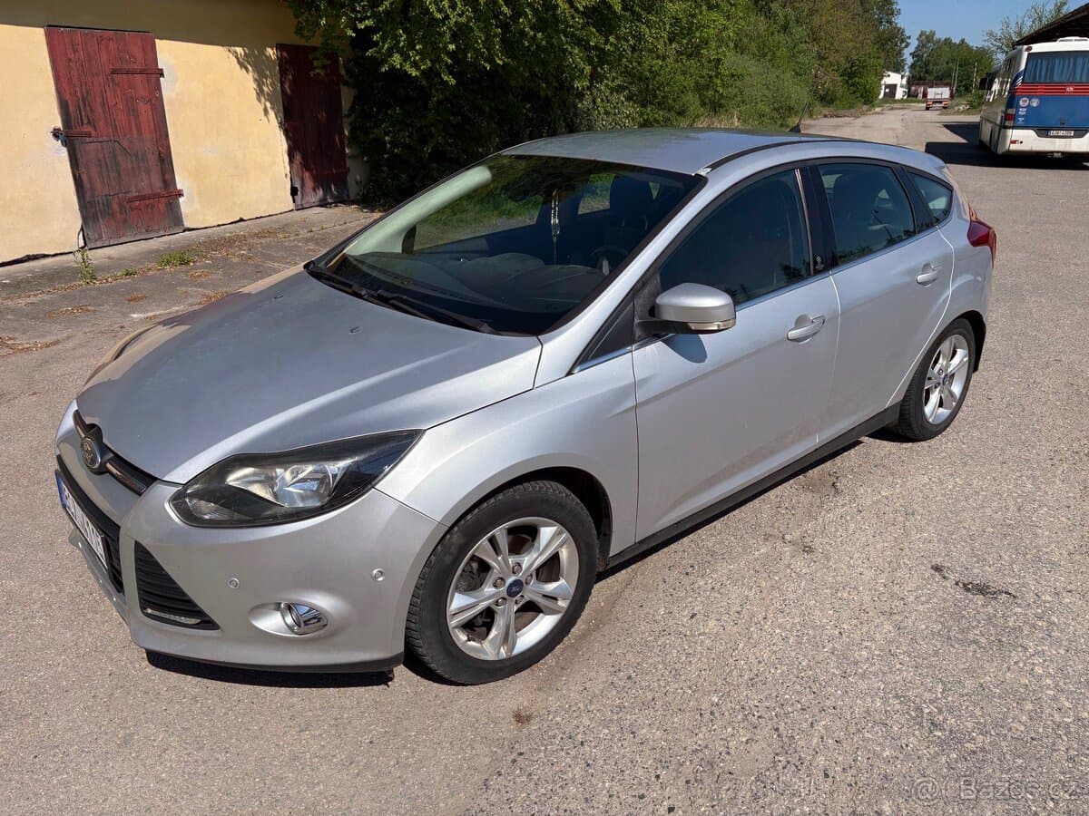 2012 Ford FOCUS - 4