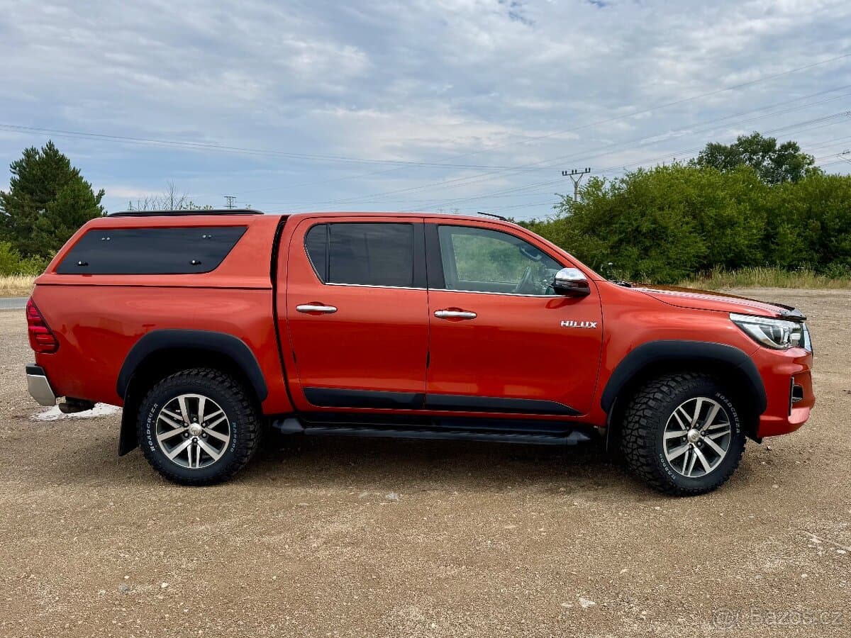 2020 Toyota HILUX - 4
