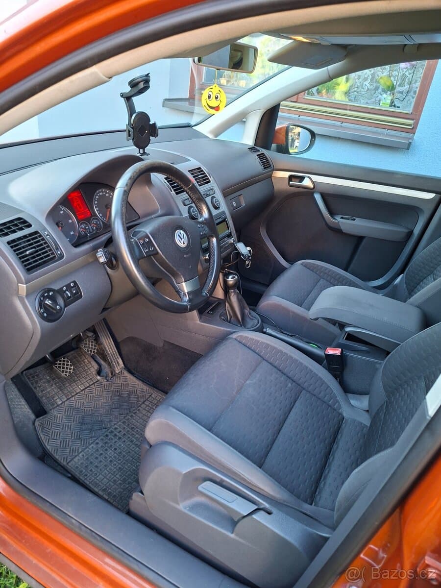 2009 Volkswagen TOURAN - 4