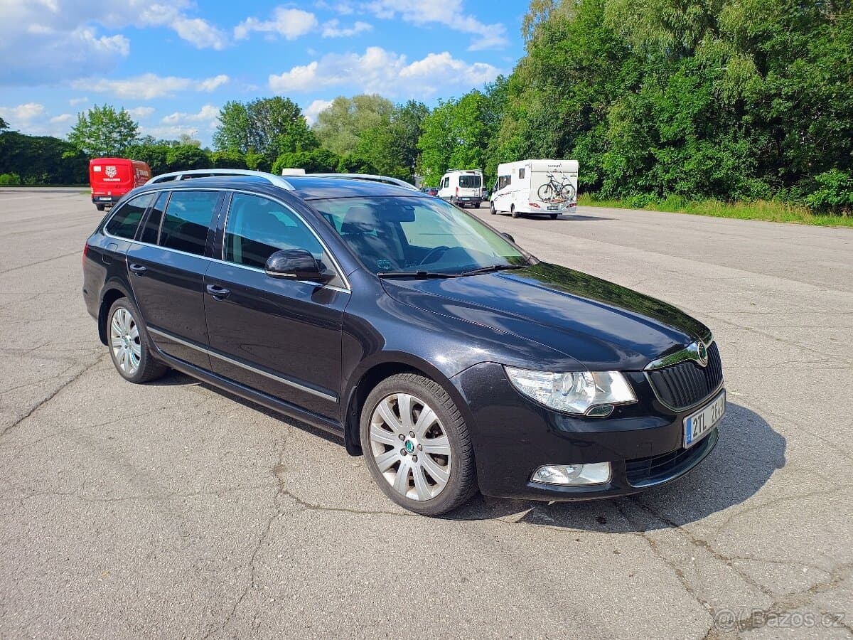 2011 Škoda SUPERB - 4