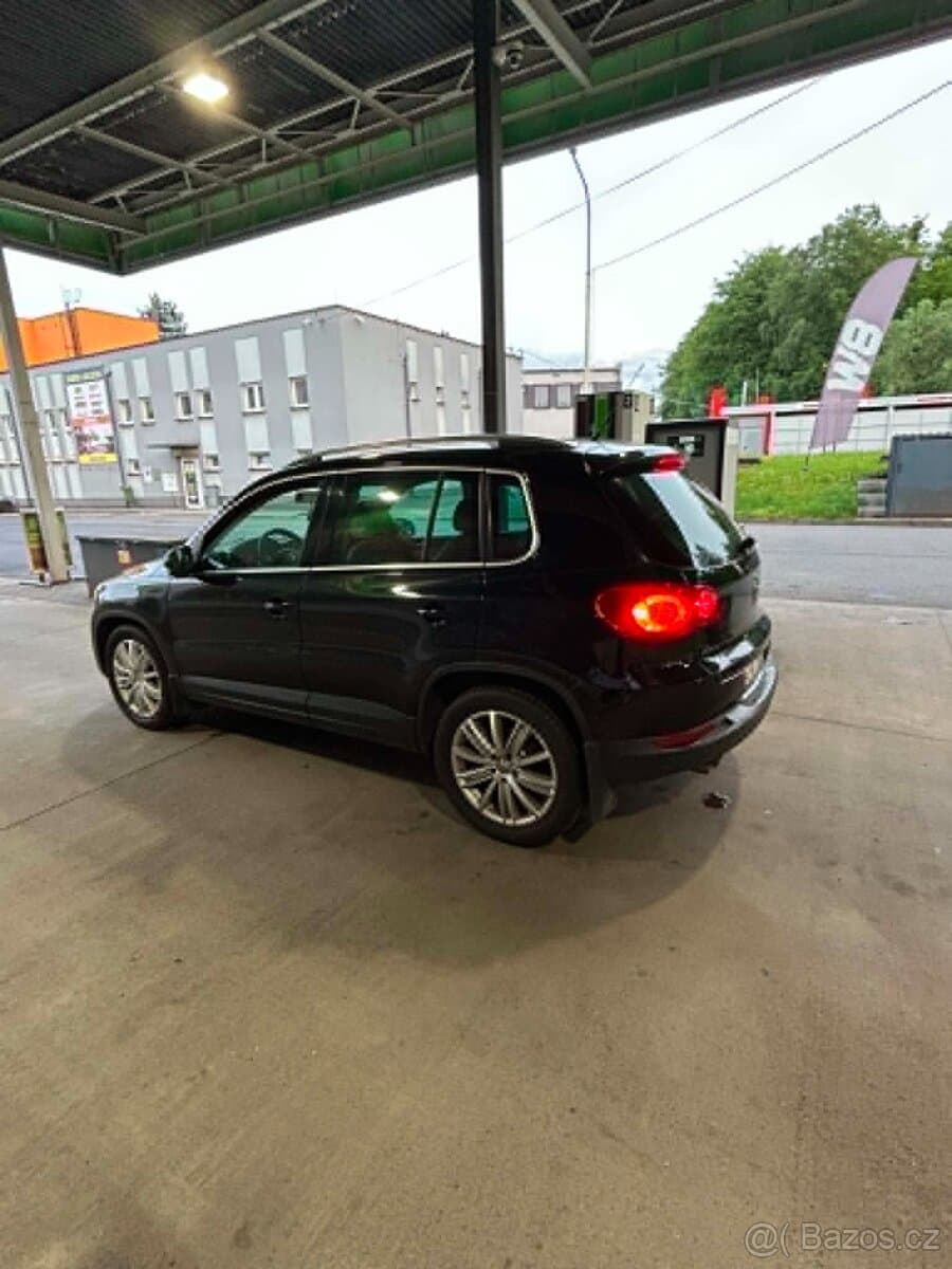 2008 Volkswagen TIGUAN - 4