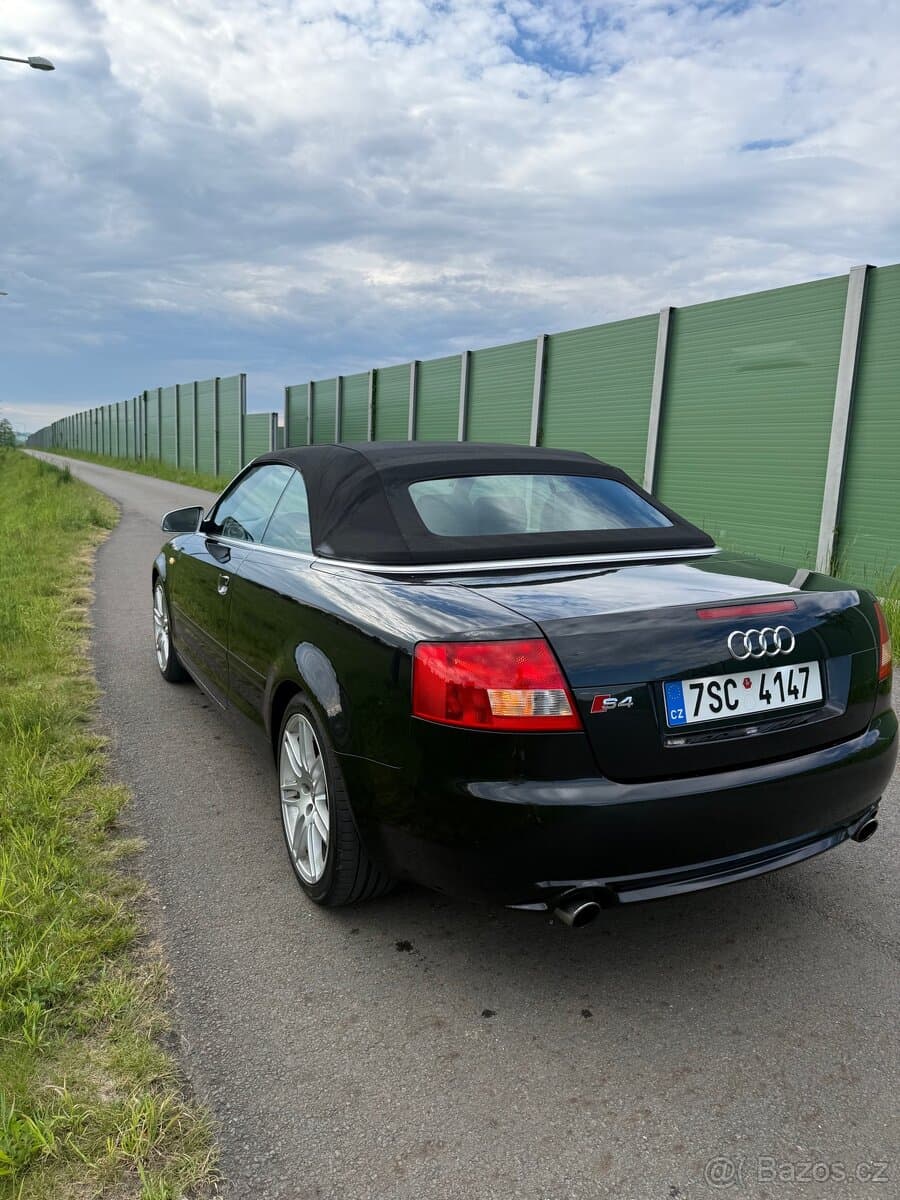 2004 Audi S4 - 4