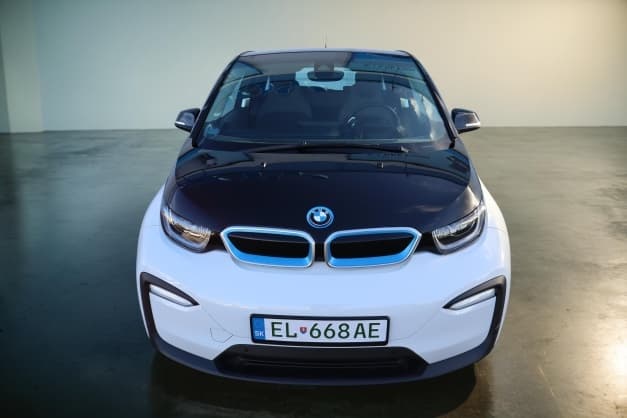 2020 BMW i3 - 4
