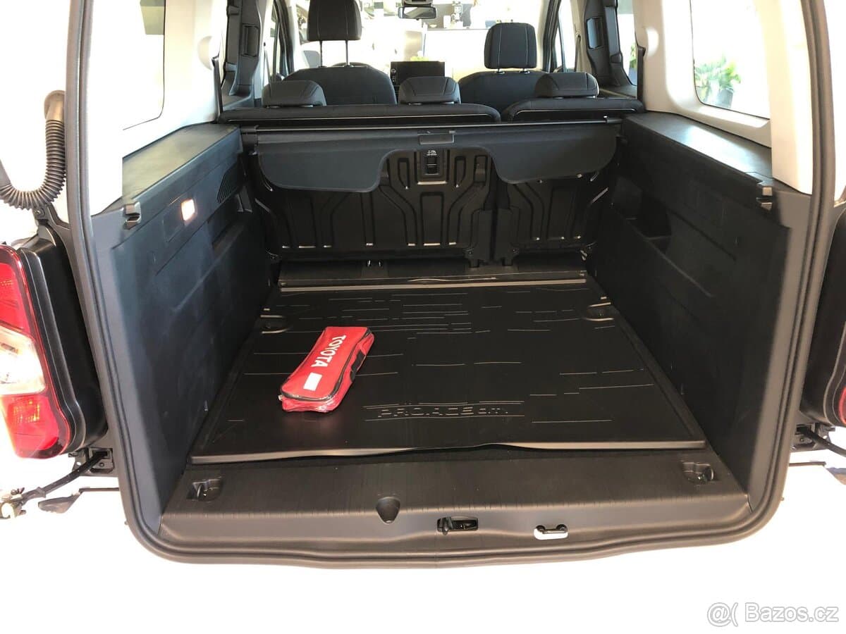 2025 Toyota PROACE - 4