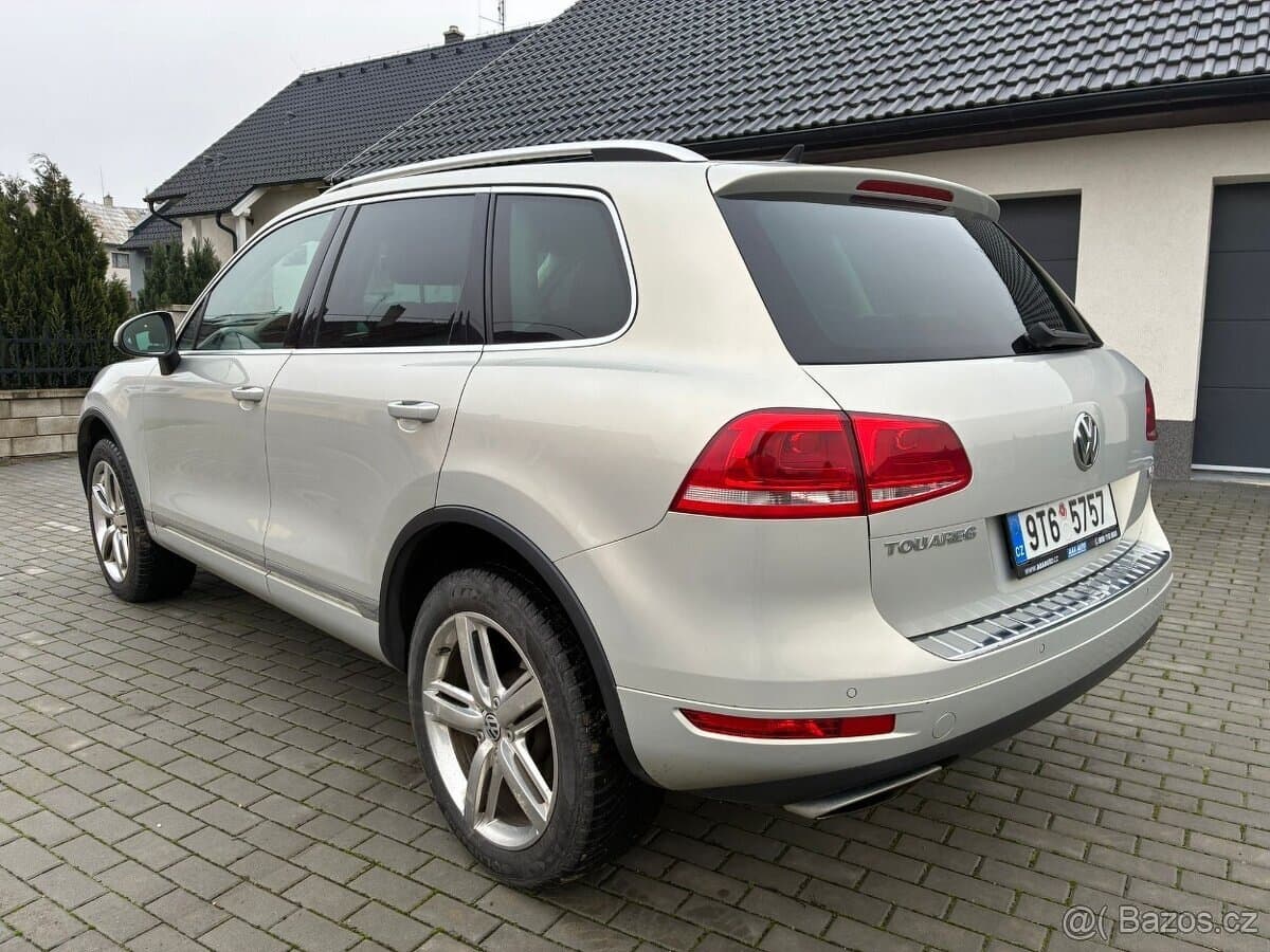 2014 Volkswagen TOUAREG - 4