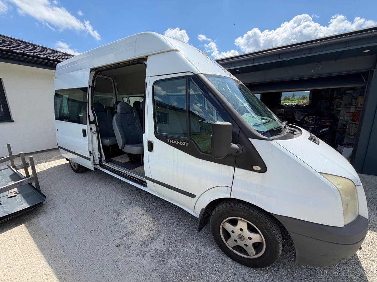 2010 Ford TRANSIT - 4