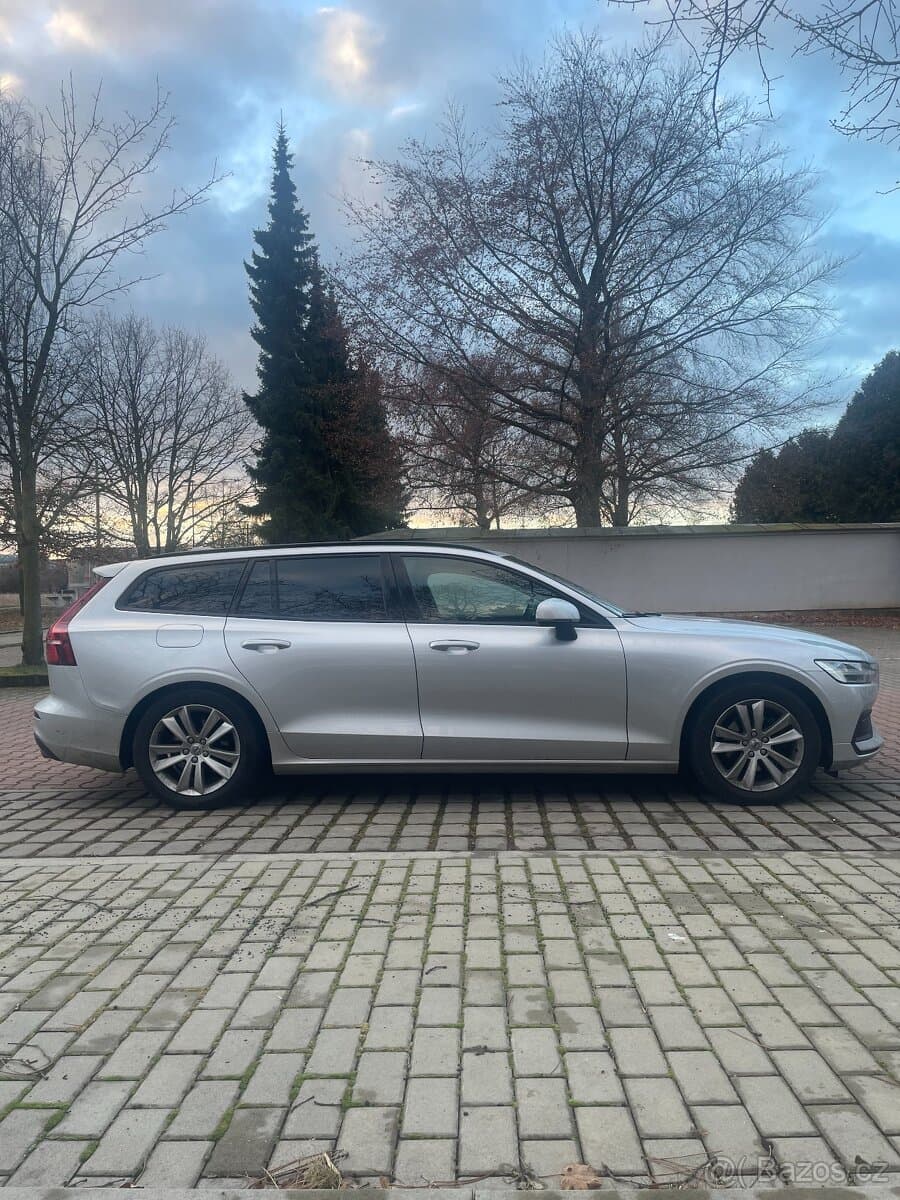 2018 Volvo V60 - 4