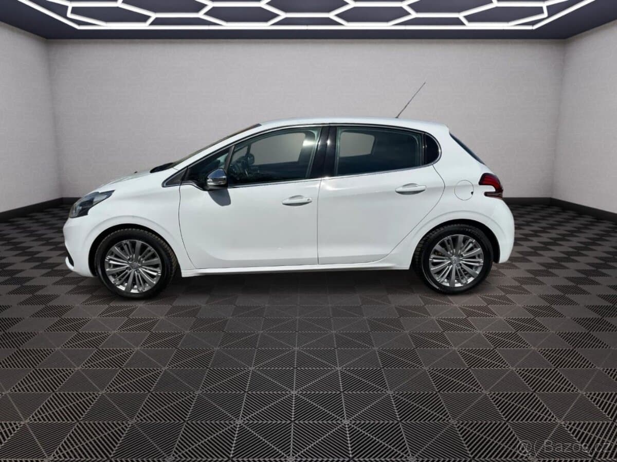 2017 Peugeot 208 - 4