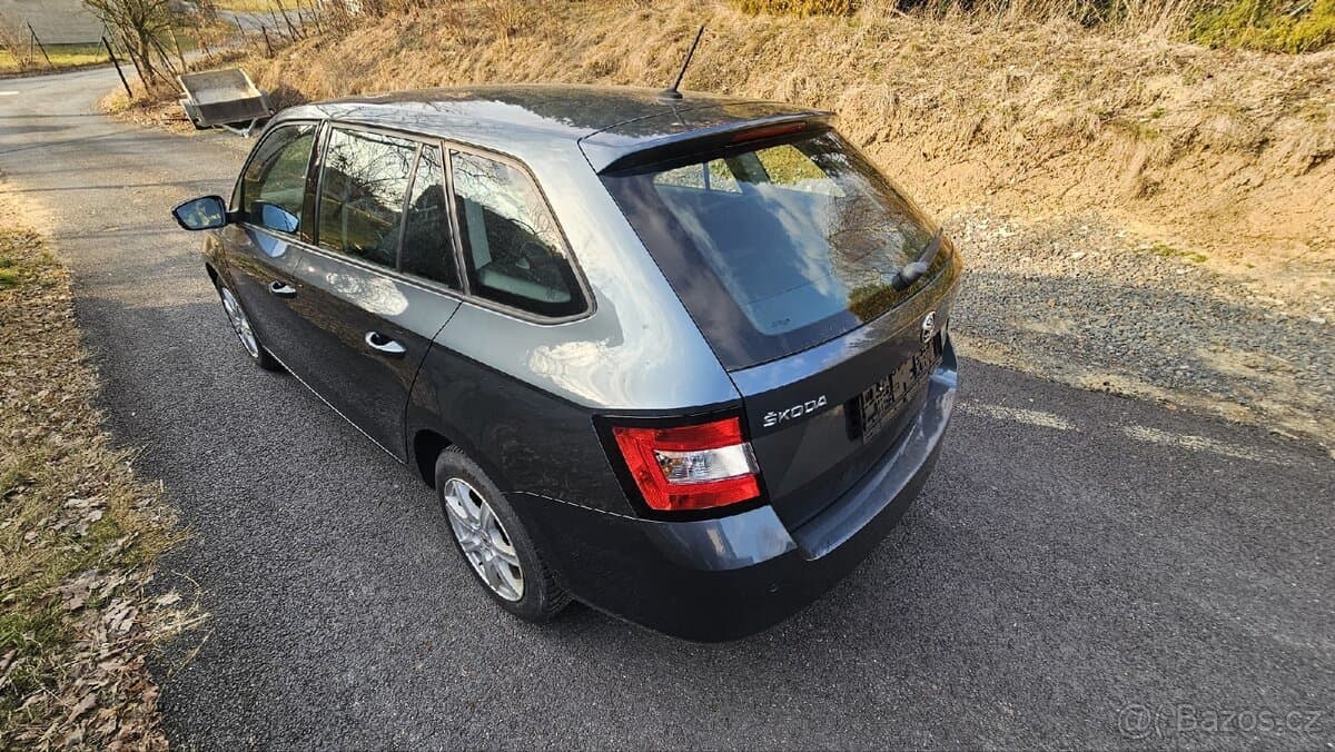 2015 Škoda FABIA - 4