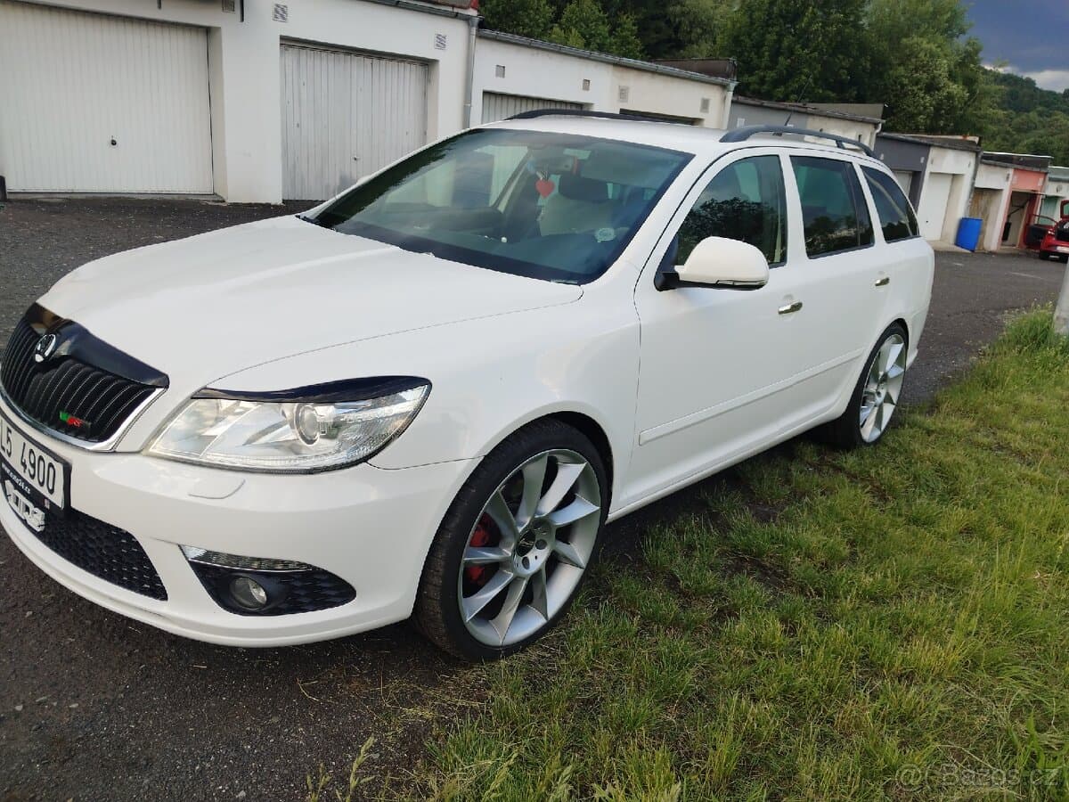 Škoda OCTAVIA - 4