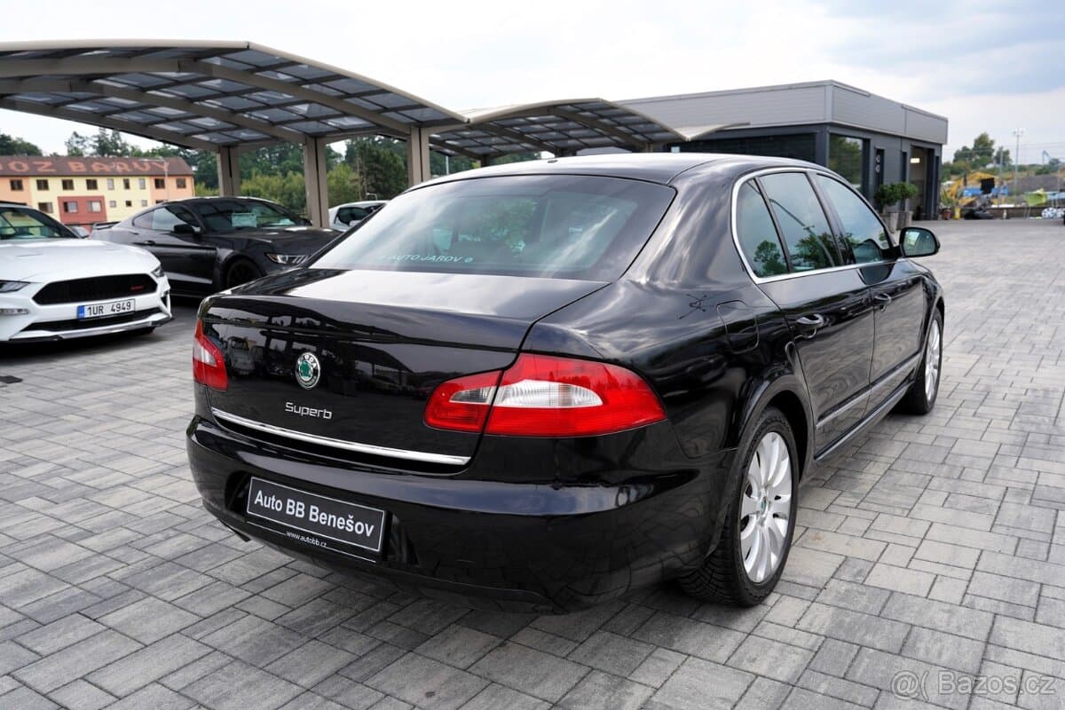 2011 Škoda SUPERB - 4