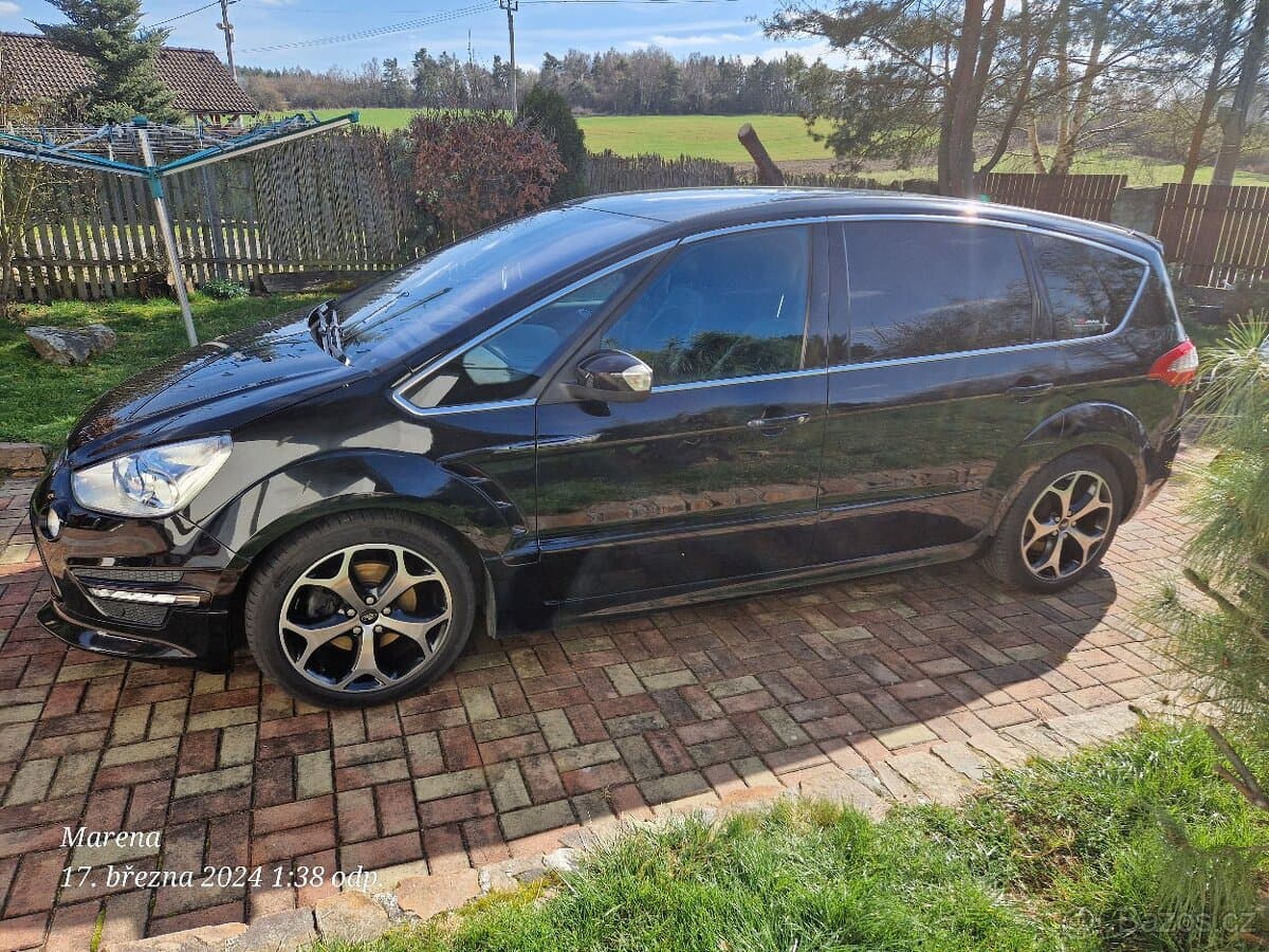 2012 Ford S-MAX - 4