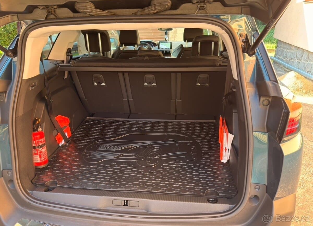 Peugeot 5008 - 4