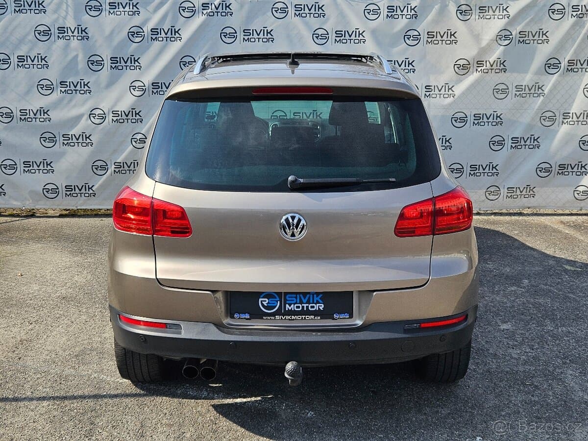 2012 Volkswagen TIGUAN - 4