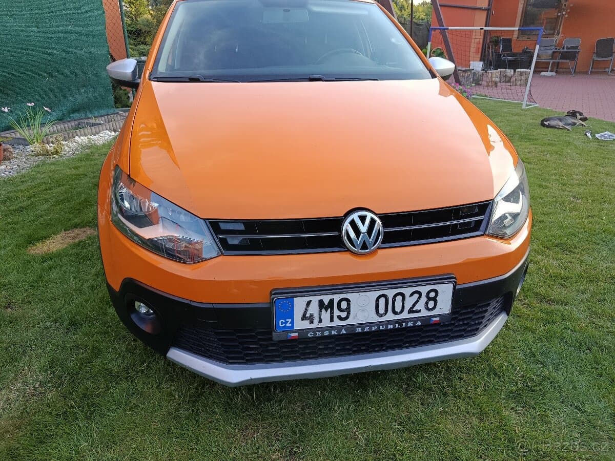 2012 Volkswagen POLO - 4